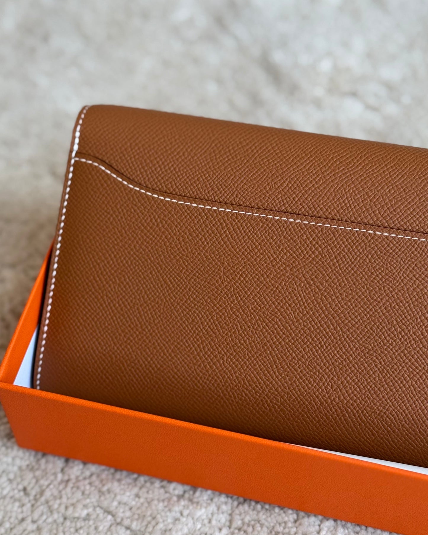 Hermes Constance To Go