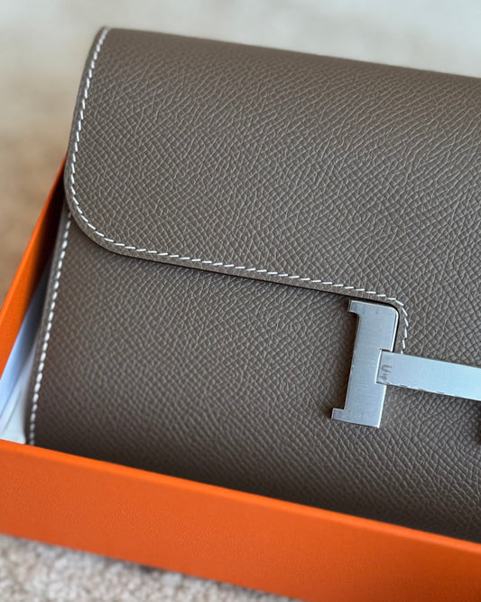 Hermes Constance To Go