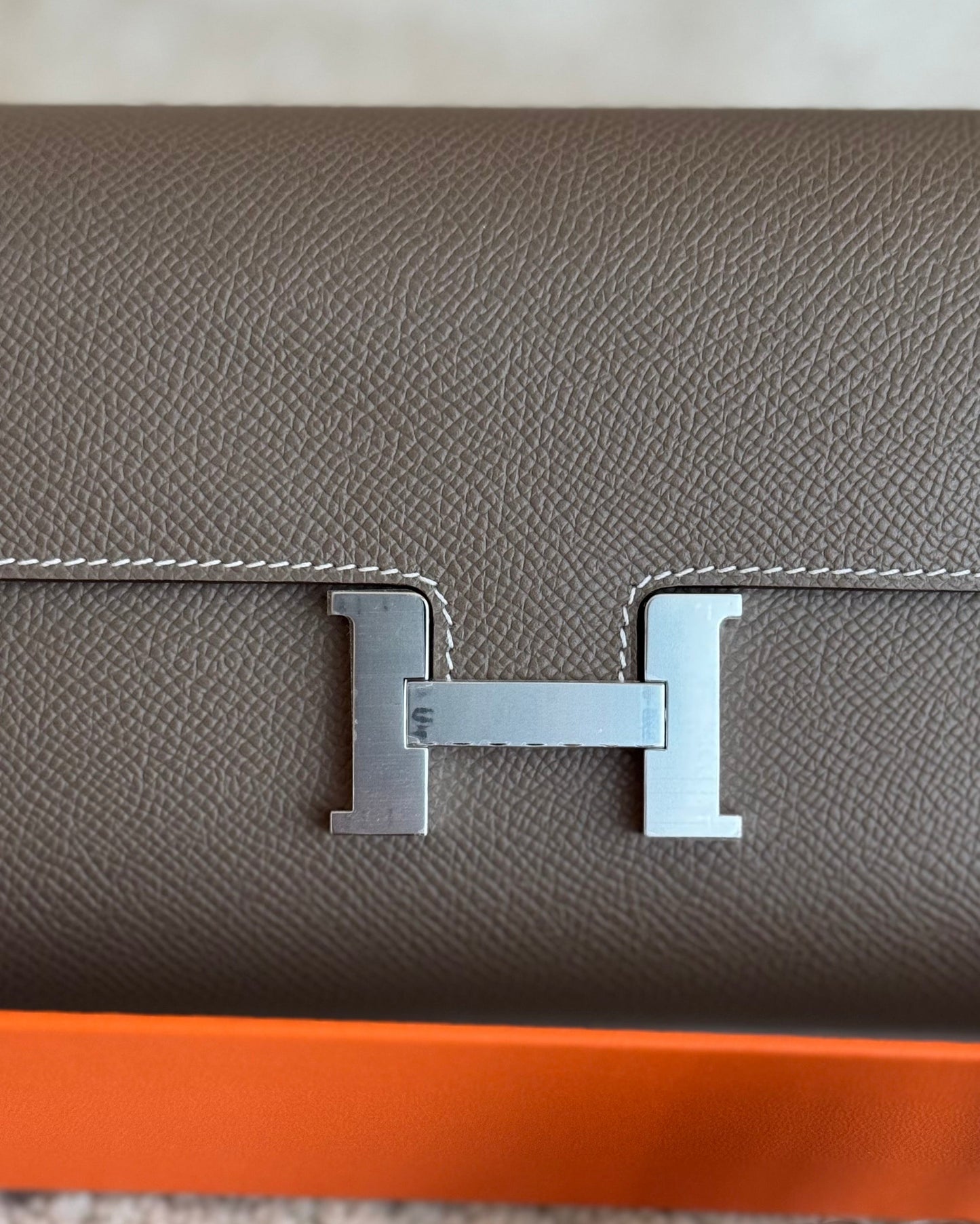 Hermes Constance To Go