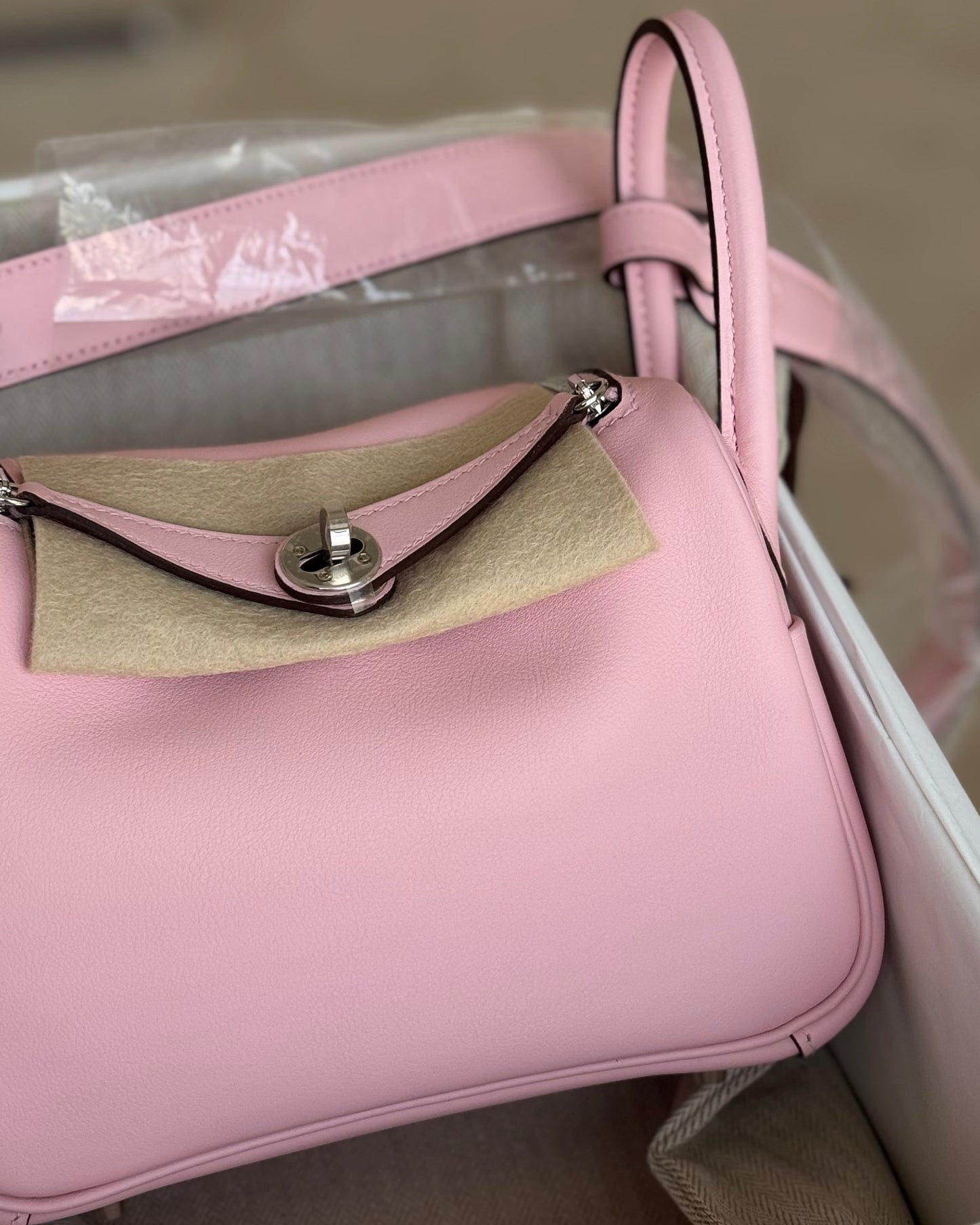 Hermes Mini Lindy in Rose Sakura PHW
